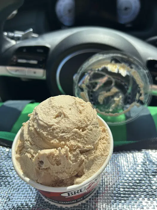 Bruster's Real Ice Cream Picture 1