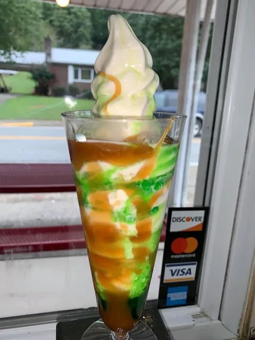 Dairy Drive-In Picture 8