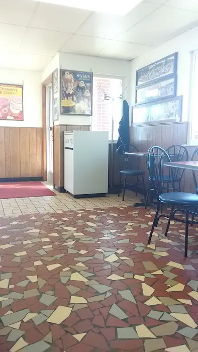 Dairy Queen Store Picture 4
