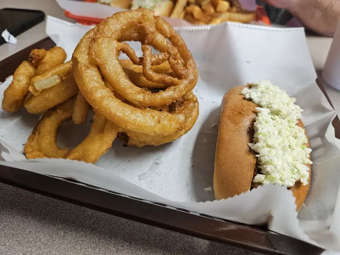 Huskey's Dairy Bar Picture 2