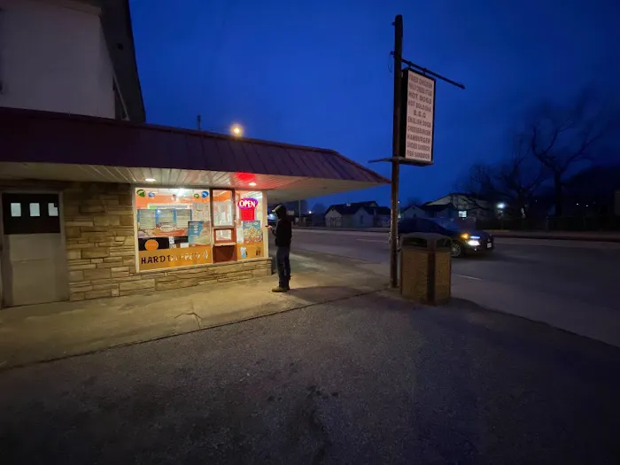 Huskey's Dairy Bar Picture 9
