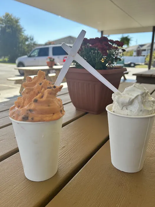 Valley Dairy Freeze Picture 6