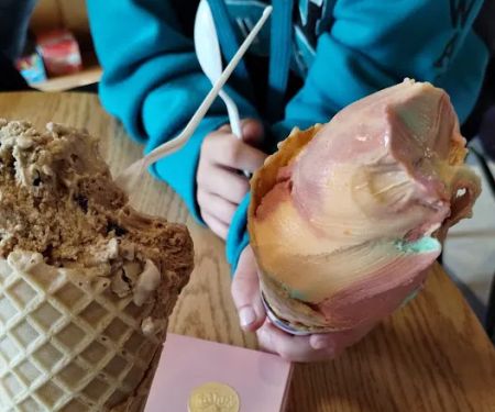 Cathy's Ice Cream n' Candy Shoppe