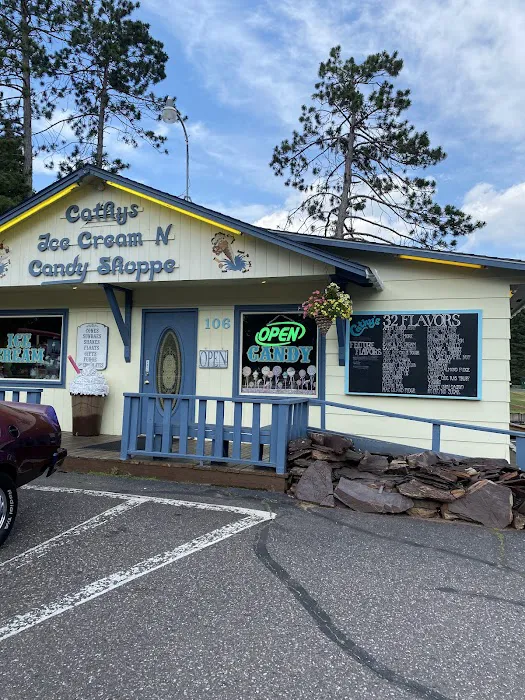 Cathy's Ice Cream n' Candy Shoppe Picture 3