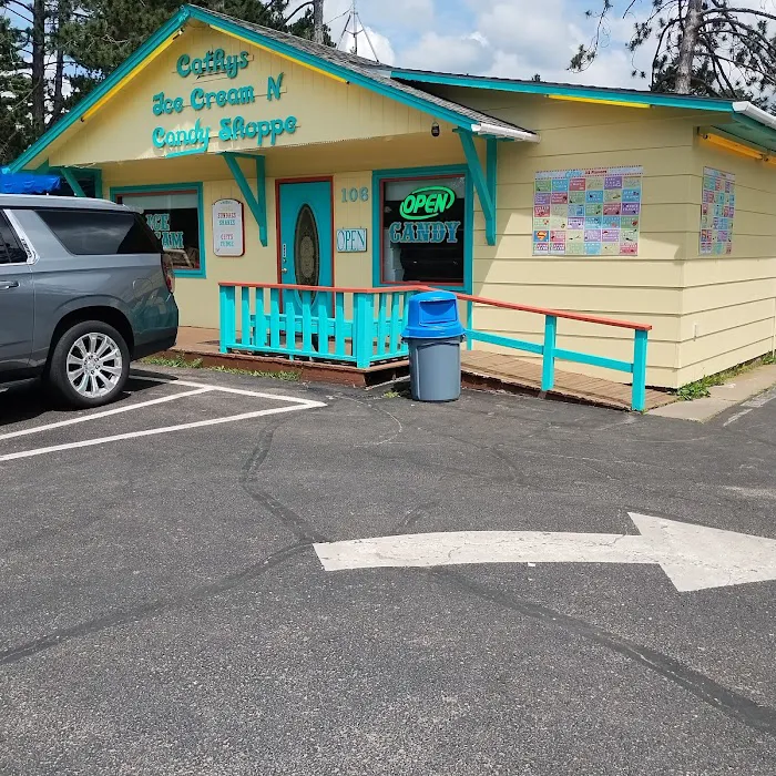 Cathy's Ice Cream n' Candy Shoppe Picture 5