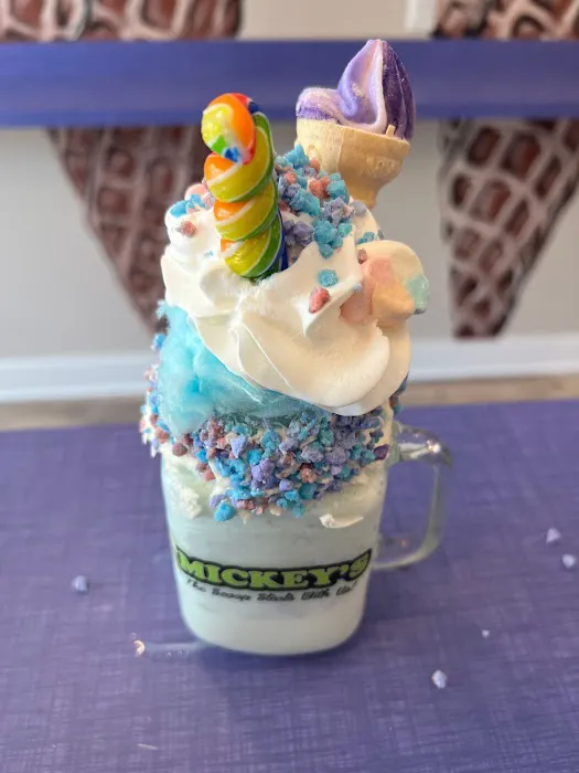 Mickey's Ice Cream & Hot Dogs Picture 5