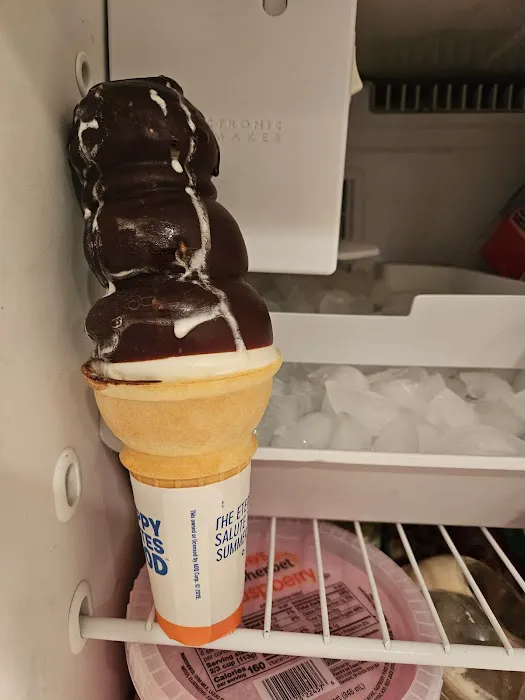 Dairy Queen (Treat) Picture 7