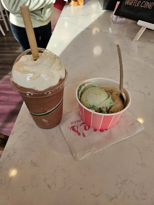 Millie's Homemade Ice Cream Picture 8