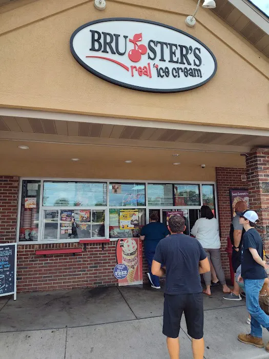 Bruster's Real Ice Cream Picture 6
