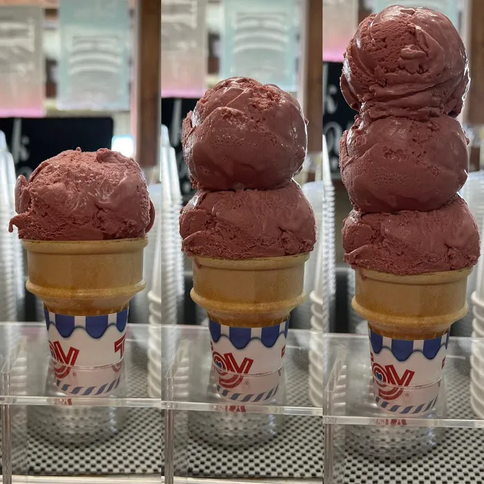 Abe's Old Fashioned Frozen Custard Picture 5