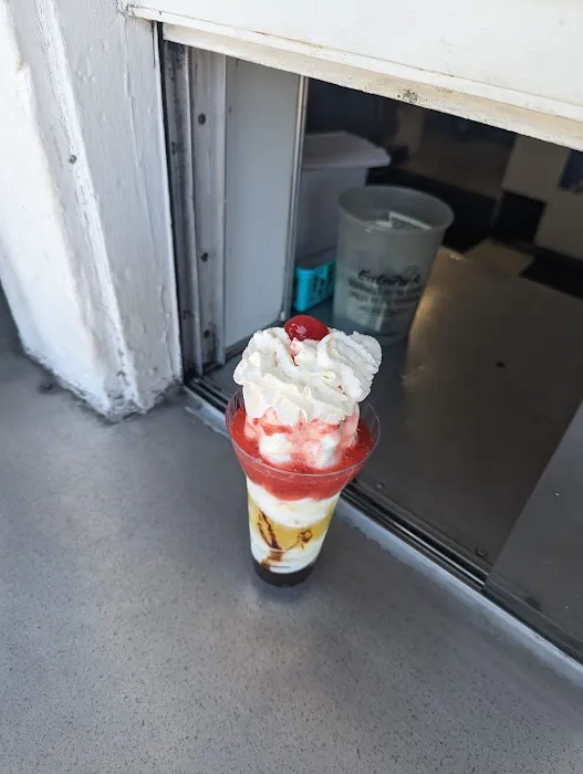 Mac's Ice Cream N'At Picture 1