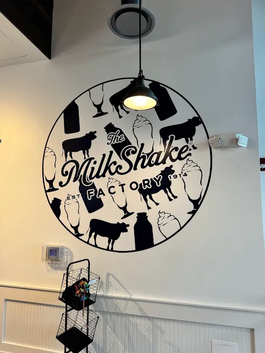 MilkShake Factory Cranberry Picture 7
