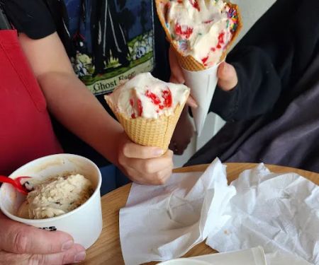 Ripleyu2019s Scoop Shop