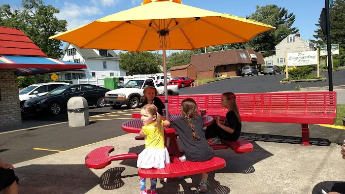 Dairy Queen Grill & Chill Picture 8