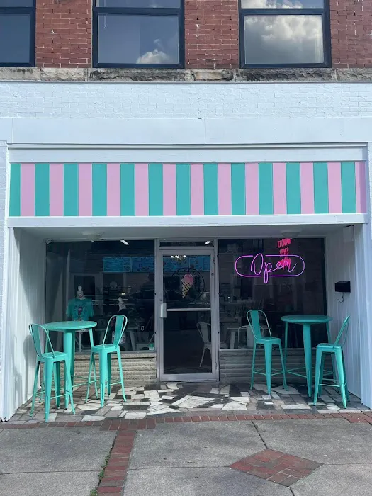 The Scoop Ice Cream LLC Picture 1