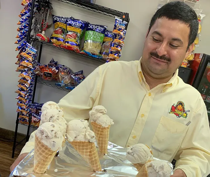 Gerzi's Hershey's Ice Cream Picture 9