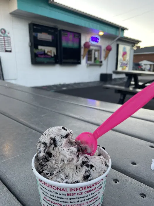 Peanut's Ice Cream and Cookie Dough Picture 4