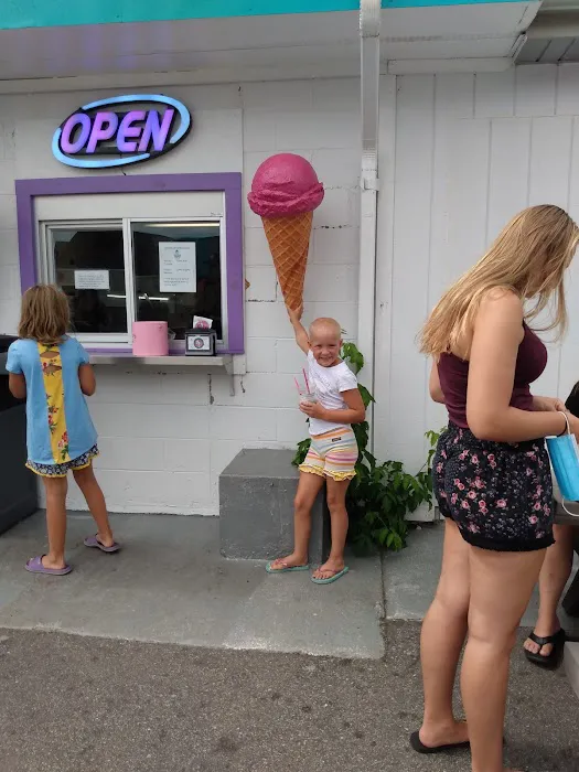 Peanut's Ice Cream and Cookie Dough Picture 9