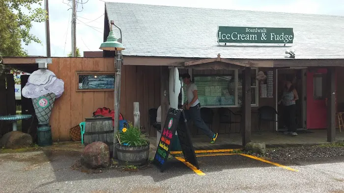 Boardwalk Ice Cream & Fudge Picture 6