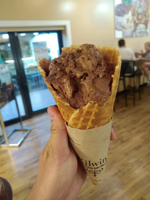 Kilwins Ice Cream - Chocolate - Fudge Picture 9