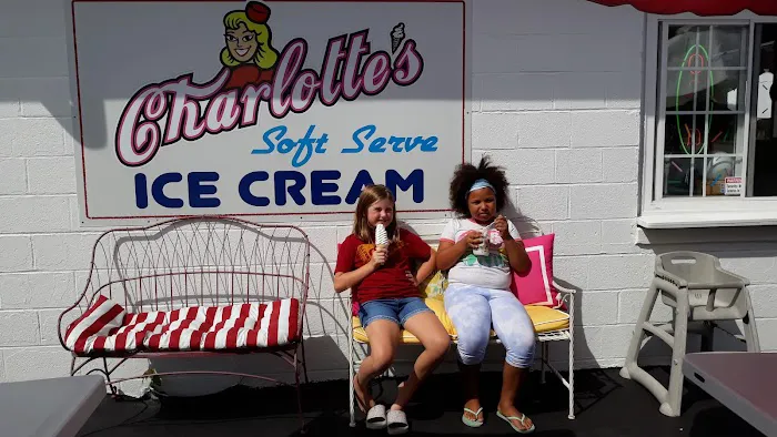 Charlotte's Ice Cream Picture 7