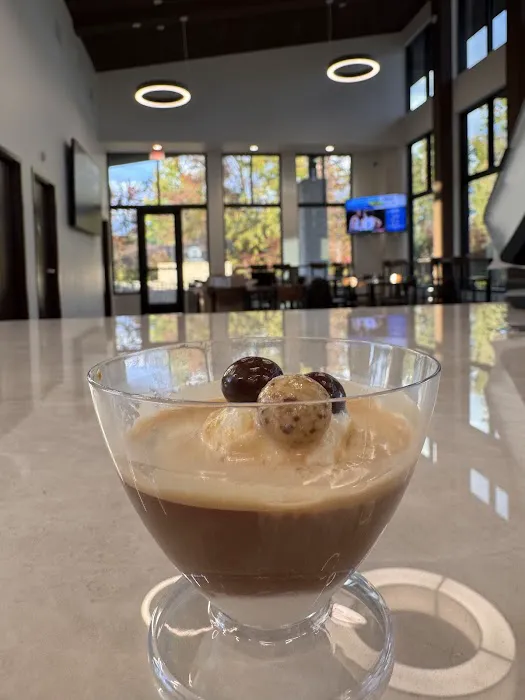 Little Mountain Creamery Picture 9
