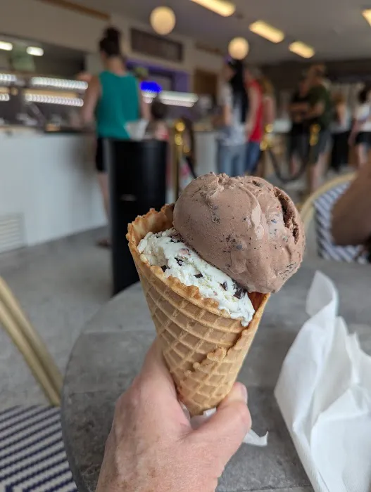 Flora Park Creamery Picture 6