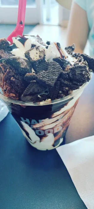 Dairy Queen (Treat) Picture 9