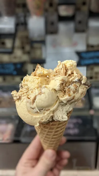 Betsy's Ice Cream Picture 8
