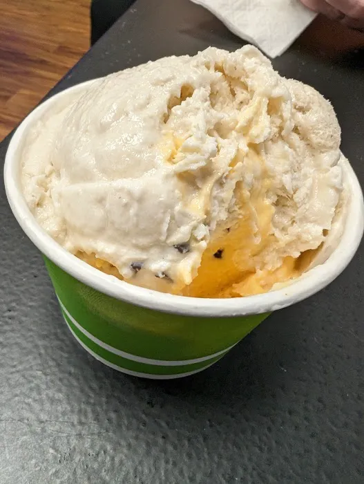 Betsy's Ice Cream Picture 9