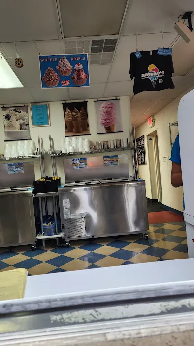 Antney's Ice Cream Picture 10
