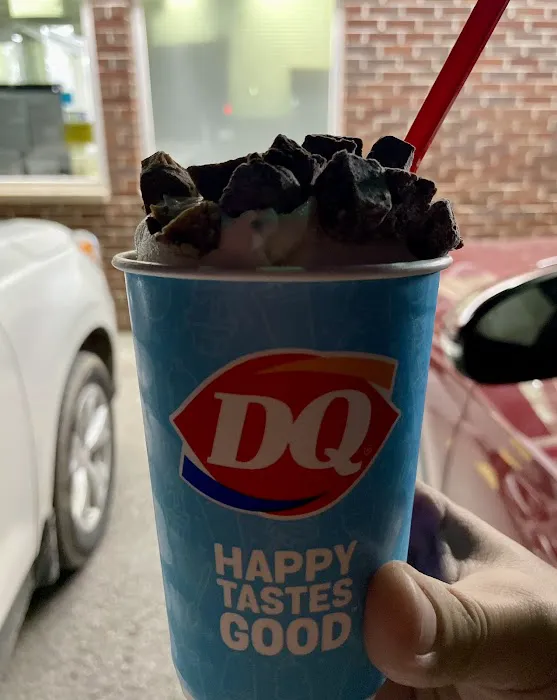 Dairy Queen Store Picture 2