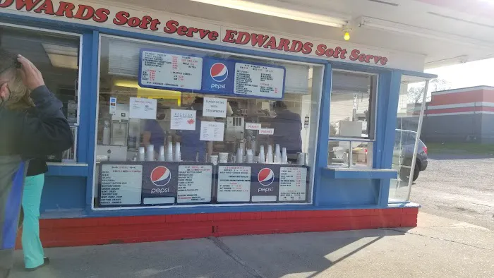 Edwards' Soft Serve Picture 4