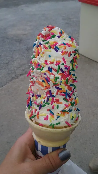 Edwards' Soft Serve Picture 2