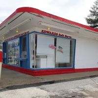 Edwards' Soft Serve ico