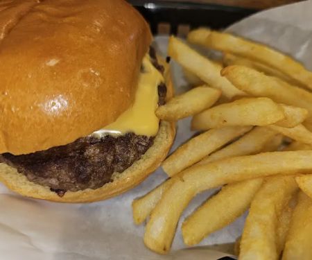 Parker's Parlor - Downtown Grove City
