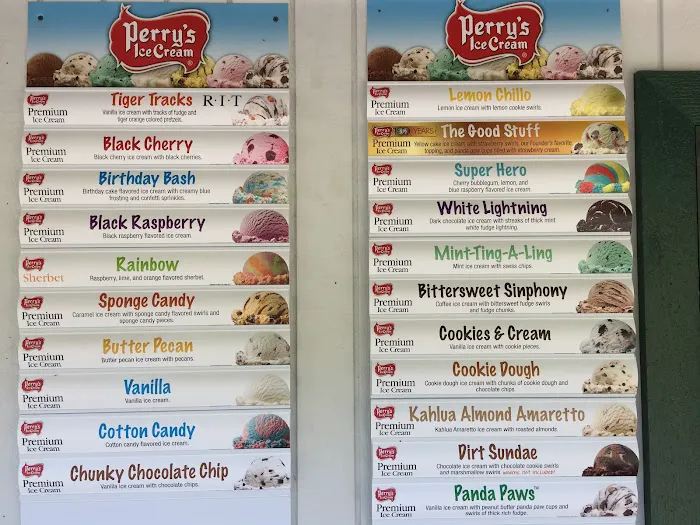 Pine Creek Ice Cream Shop Picture 2