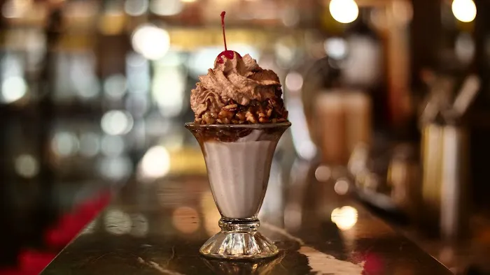 Klavon's Ice Cream Parlor Picture 8