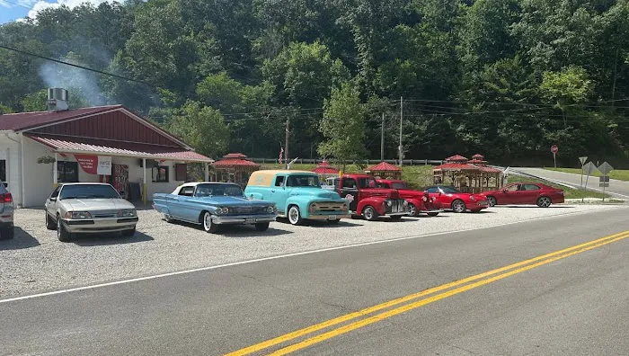 East KY Trails Dairy Bar Picture 2
