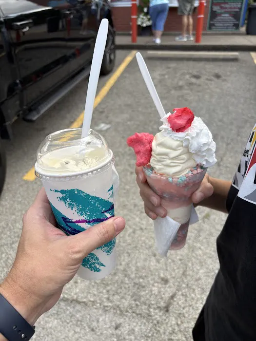 The Scoop Picture 6