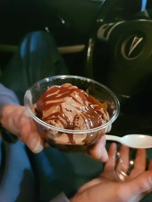 Rt. 21 Ice Cream & More! Picture 4