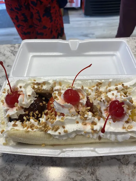 Main Street Scoops, Pepperoni Rolls & Baked Goods Picture 5