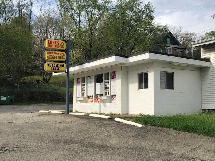 Earl's Dairy Whip Picture 10