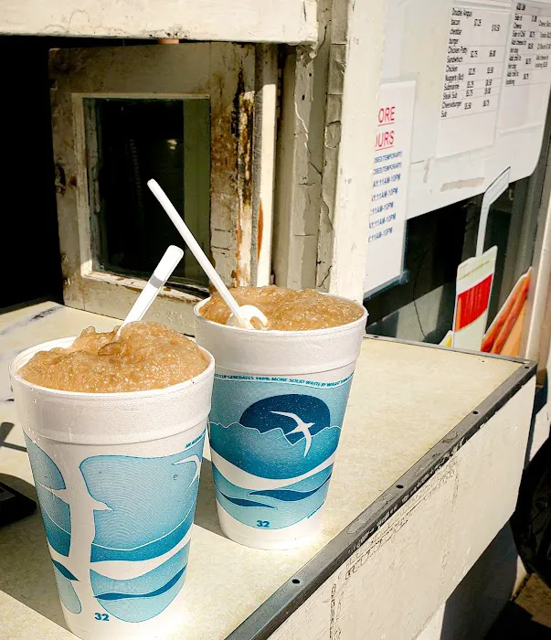 Earl's Dairy Whip Picture 5