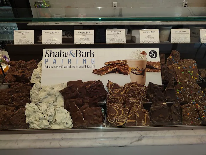MilkShake Factory (South Side) Picture 3