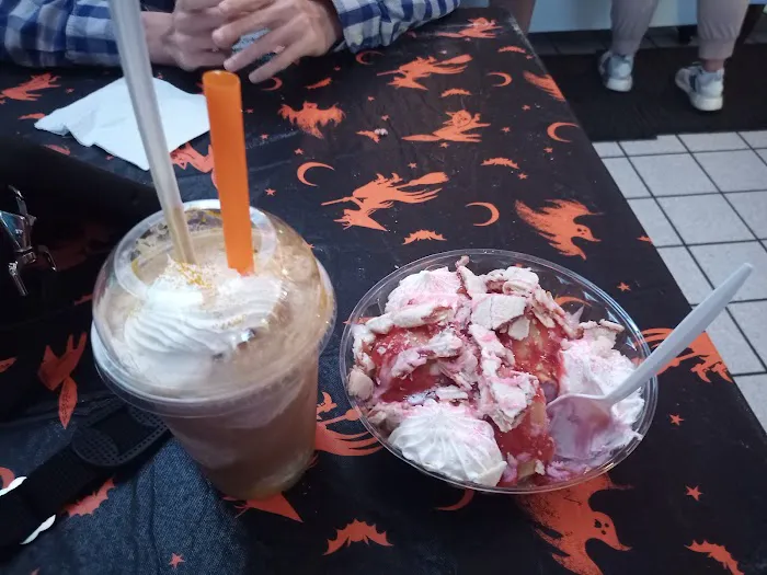 Sugar Spell Scoops Picture 2