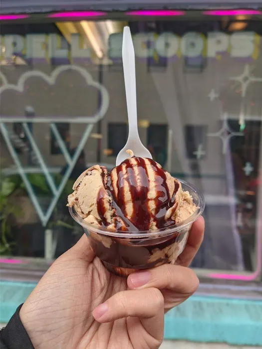 Sugar Spell Scoops Picture 5