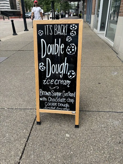 Jeni's Splendid Ice Creams Picture 4