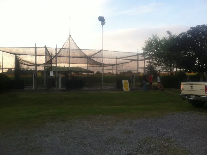 Cook's Cages And Clubs Picture 1