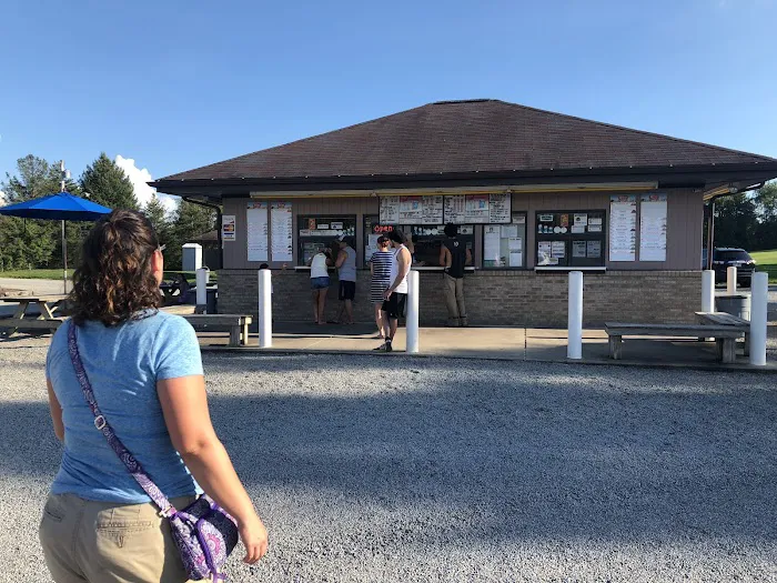 Edwards Ice Cream Shop Picture 3